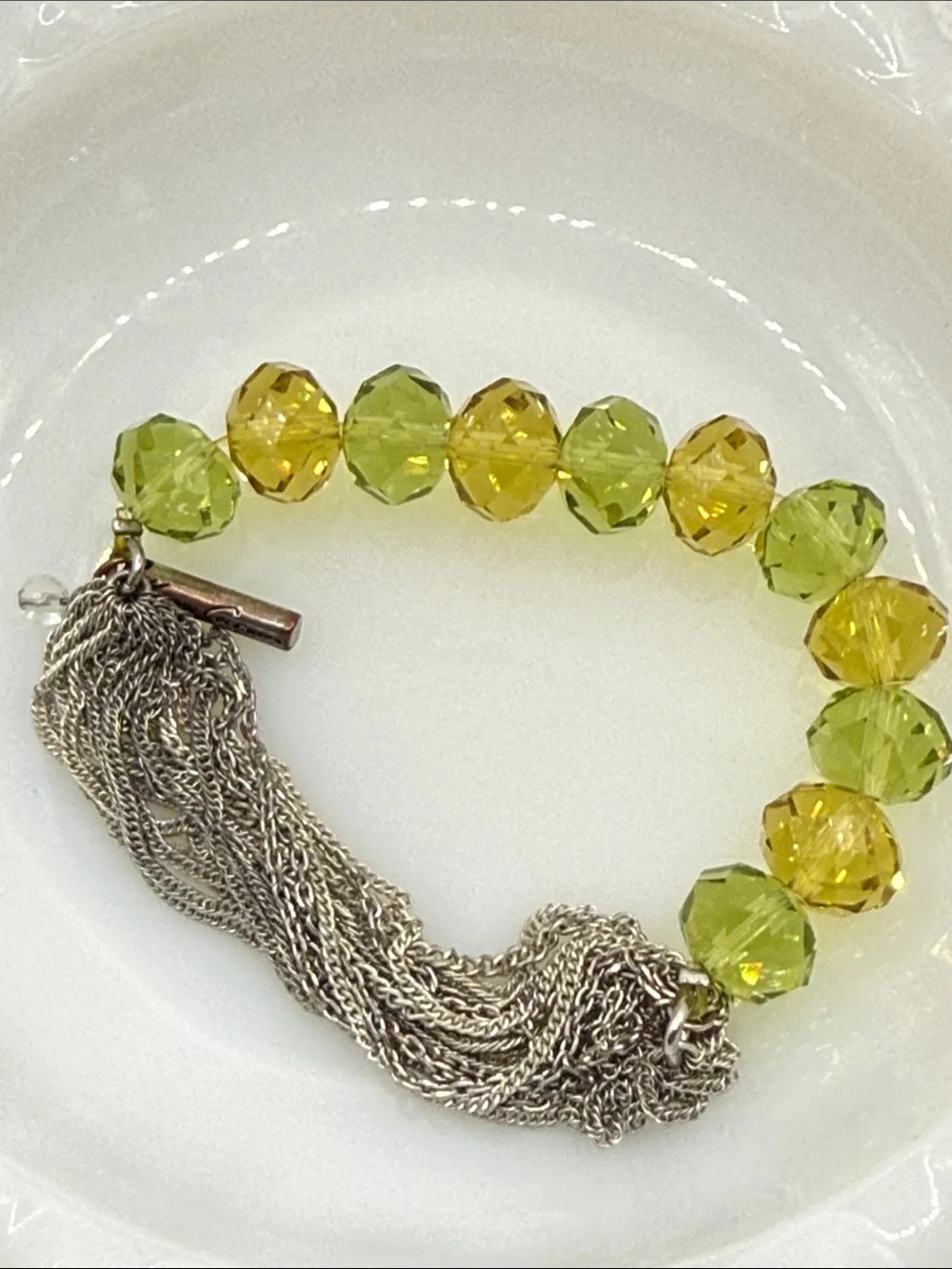Kenneth Cole faceted Green Yellow Crystal Bead Bracelet silvertone stretch